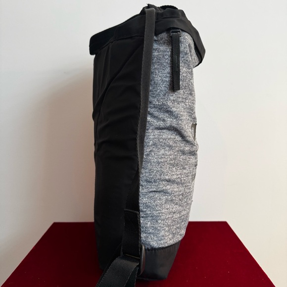 Adidas Amplifier Blocked Sackpack - Drawstring Backpack - Black/Grey - Unisex - Picture 4 of 11